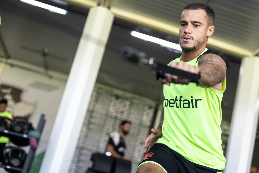 20250122-164533-1-11-coutinho-em-treino-do-vasco---foto-dikran-sahagianvasco