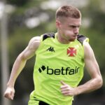 Maxime Domínguez pode ser aproveitado no Carioca, mas empresários querem transferência