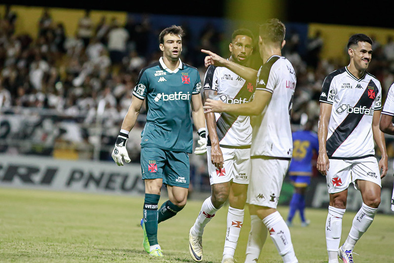 20250217-005923-2-vasco-foto-matheus-limavasco