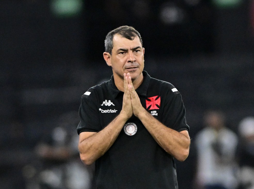 20250311-071738-1-10-fabio-carille-em-vasco-x-flamengo---foto-andre-durao