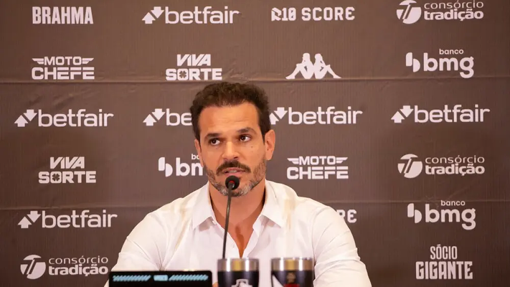 Admar lopes falou do processo de urgencia por reforcos no vasco foto matheus limavasco