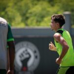 Vasco acerta saída de Juan Sforza para o Talleres com obrigação de compra