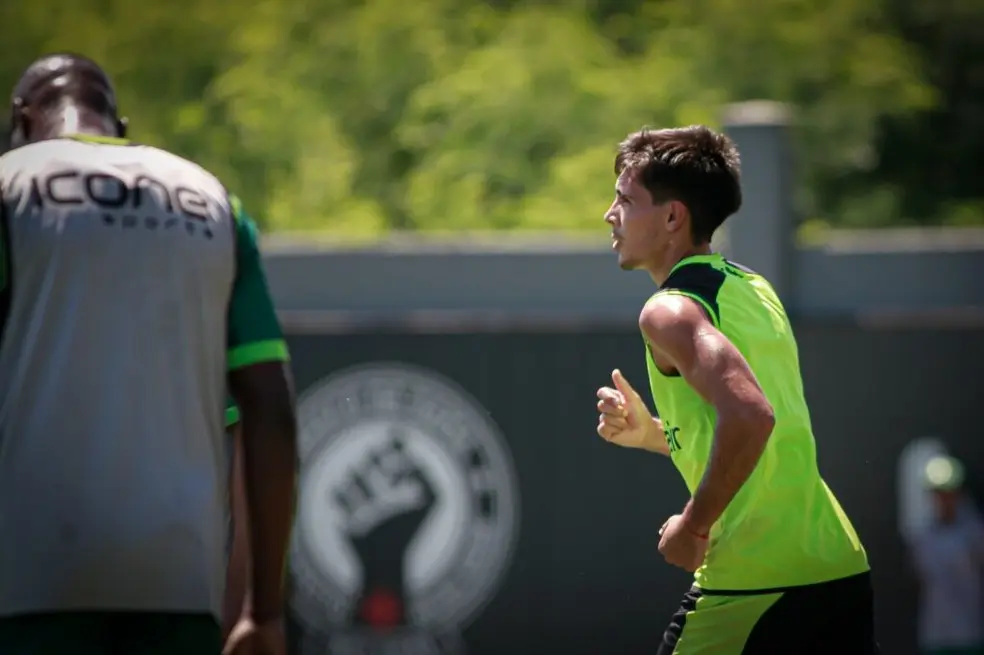 20250723 114814 1 5 sforza em acao no jogo treino do vasco foto matheus lima crvg