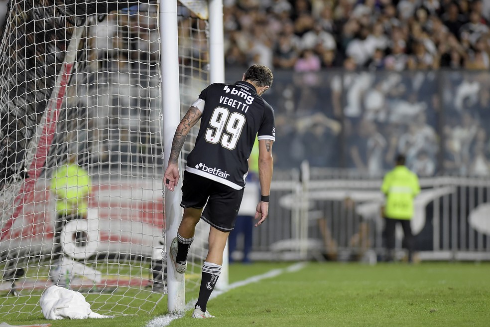 vegetti-vasco-x-gremio-campeonato-brasileiro-2025---foto-dhavid-normando
