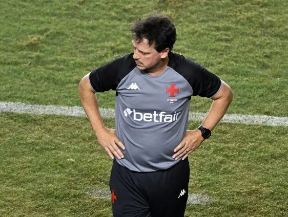 Fernando diniz em vasco x mirassol no brasileirao 2025 foto andre durao
