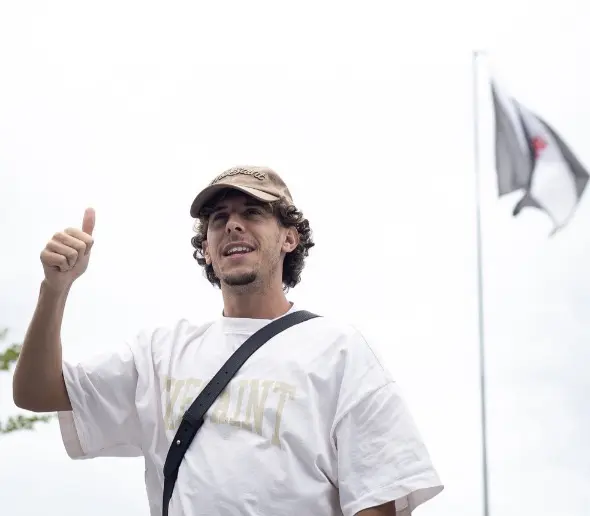 Nuno moreira na reapresentacao do vasco foto matheus lima crvg
