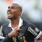 Vasco estuda proposta para Cuiabano