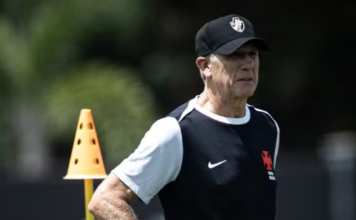 “Rei das vitórias”: Renato Gaúcho assume o Vasco como o técnico mais vencedor da última década