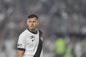 hugo moura em vasco x palmeiras foto thiago ribeiroagif