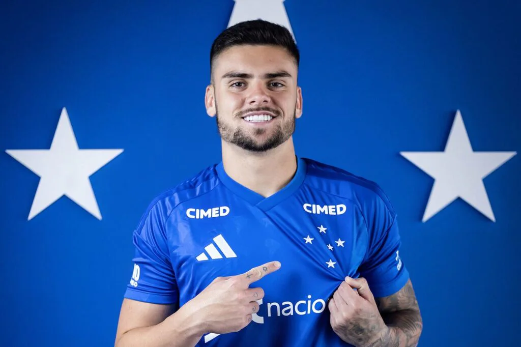 gabriel pec foi apresentado oficialmente pelo cruzeiro