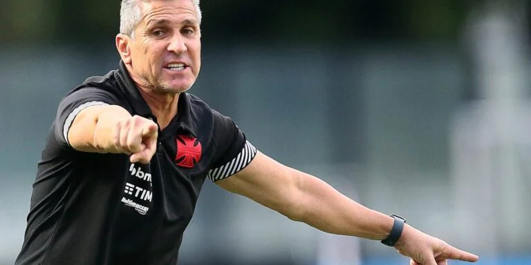 Jorginho foi procurado pelo Vasco Tecnico abre o jogo