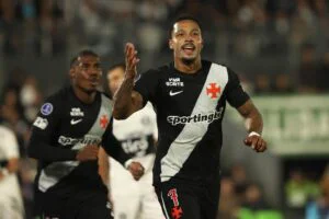 david do vasco comemora gol contra o olimpia pela copa sul americana