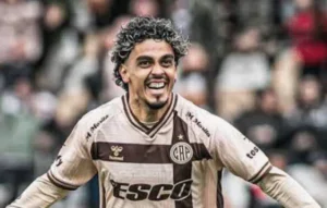 Ronaldo Martínez