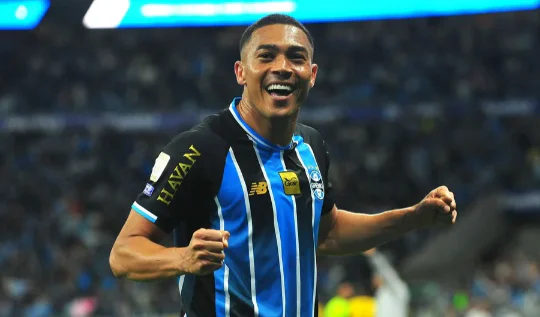 Carlos Vinícius